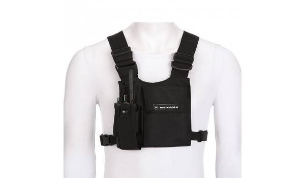 HLN6602A Universal Chestpack - Radiotwoway.com