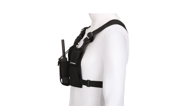 HLN6602A Universal Chestpack - Radiotwoway.com
