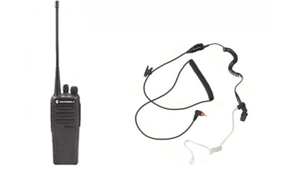 AAH01QDC9JC2AN Motorola CP200D with headset 403-470Mhz 5 Watts Analog
