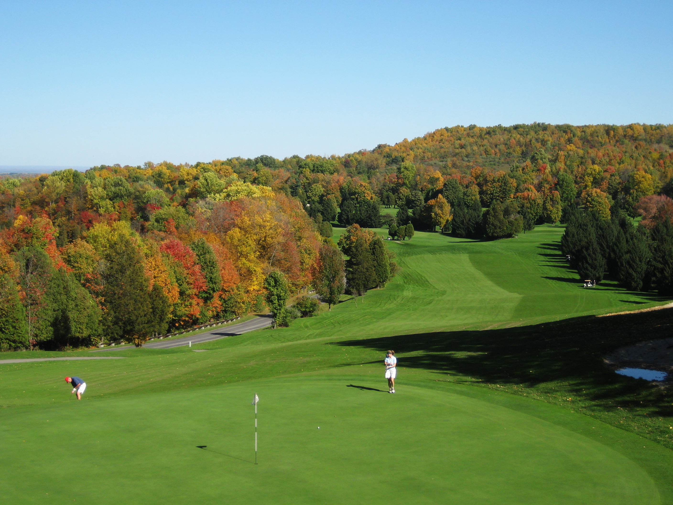 Two Way Radios for Golf Courses