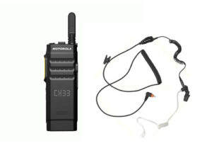 AAH88QCP9JA2AN SL300 UHF 99 Channel, Display Radio with free headset