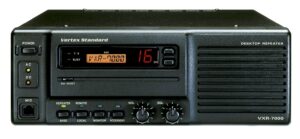 VXR7000 Desktop Repeater, 450-480MHz